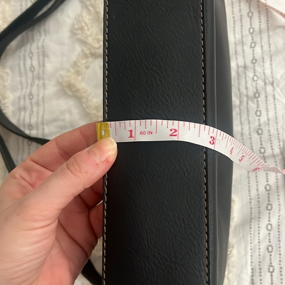 relic faux black leather crossbody purse - Picture 11 of 11